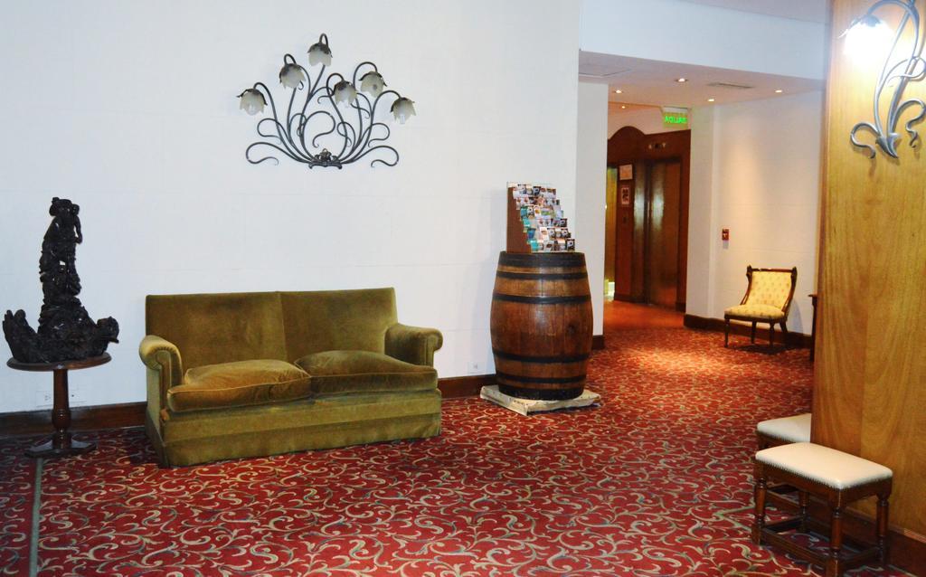 Hotel Posta Carretas Buenos Aires Esterno foto