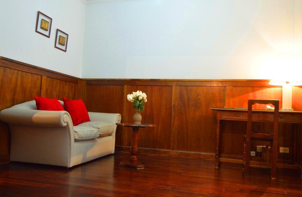 Hotel Posta Carretas Buenos Aires Esterno foto