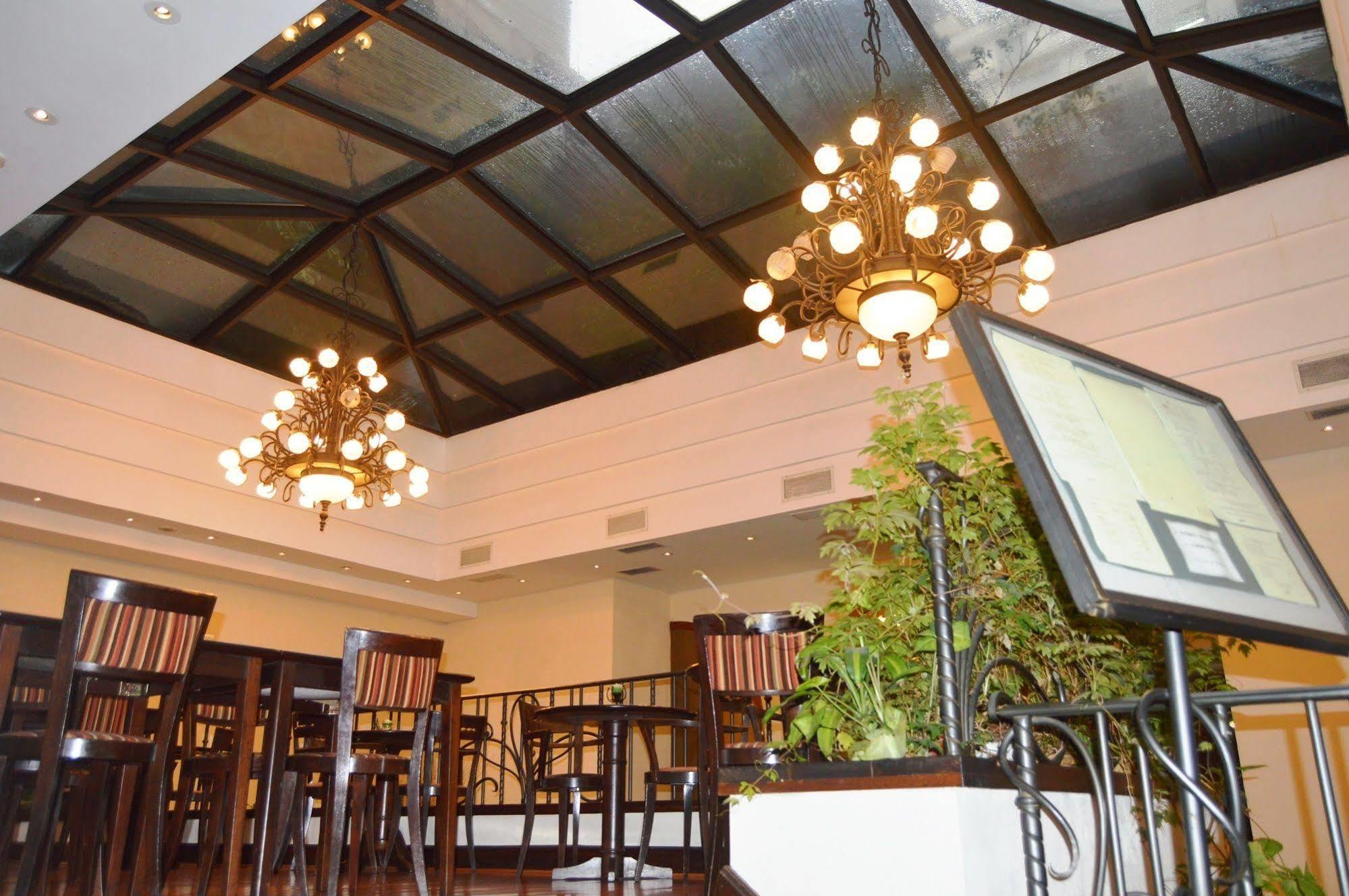 Hotel Posta Carretas Buenos Aires Esterno foto